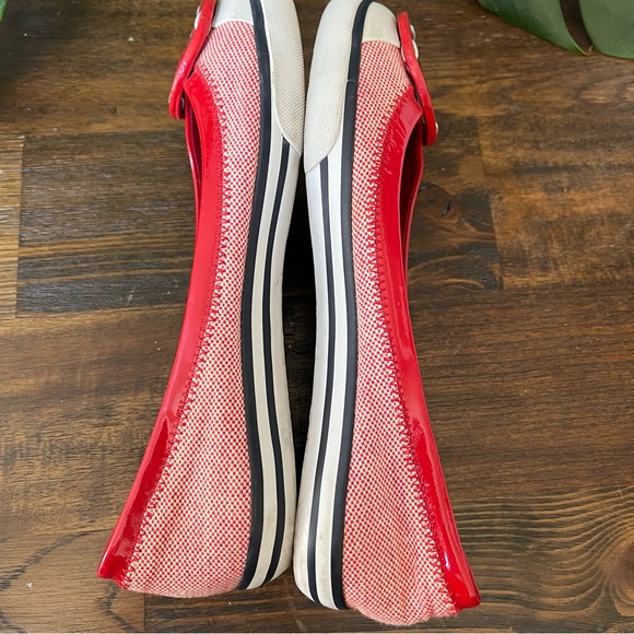 💕Host Pick💕Tory Burch Channing Red Patent Leather/Canvas Flats Hardly Used! - Picture 9 of 11